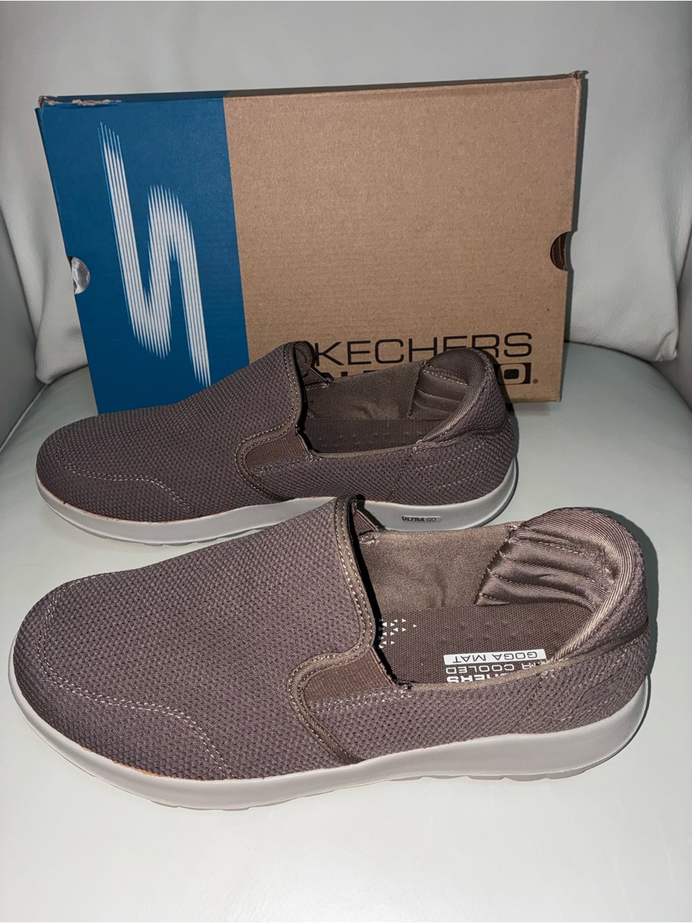 Skechers Men's Slip-On Adapt Ultra Loafers in Taupe